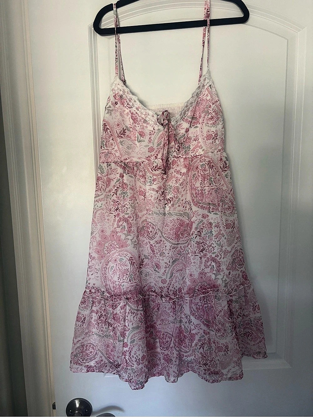 Hollister Paisley Mini Dress in Pink Like New
